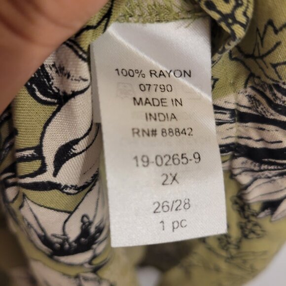 Chelsea Plus Size 26/28 2x tunic tank - Picture 5 of 6